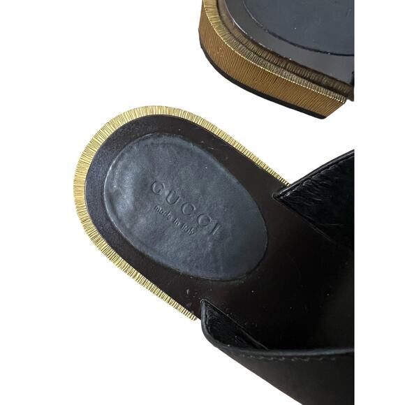 Gucci Black Leather Thong Sandals with Gold Double G - Picture 5 of 8
